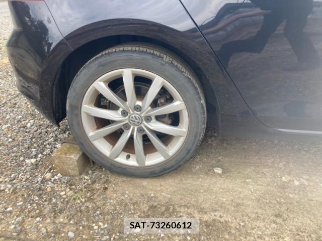 VolksWagen GOLF 2013-10 8746827-6