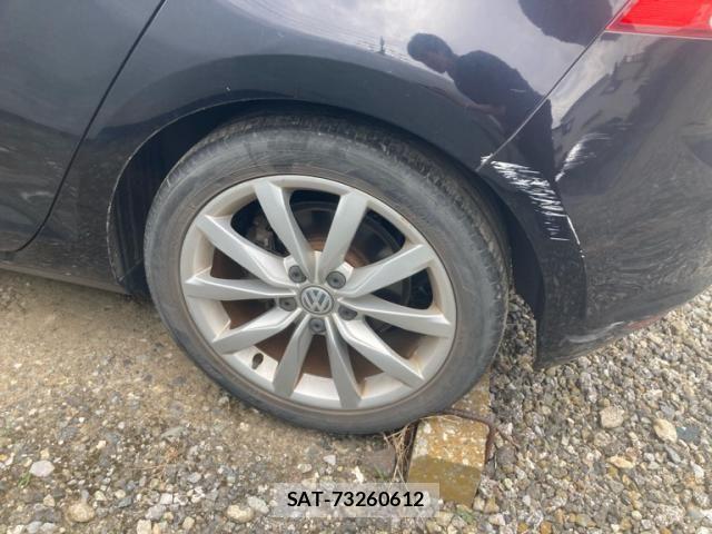 VolksWagen GOLF 2013-10 8746827-7