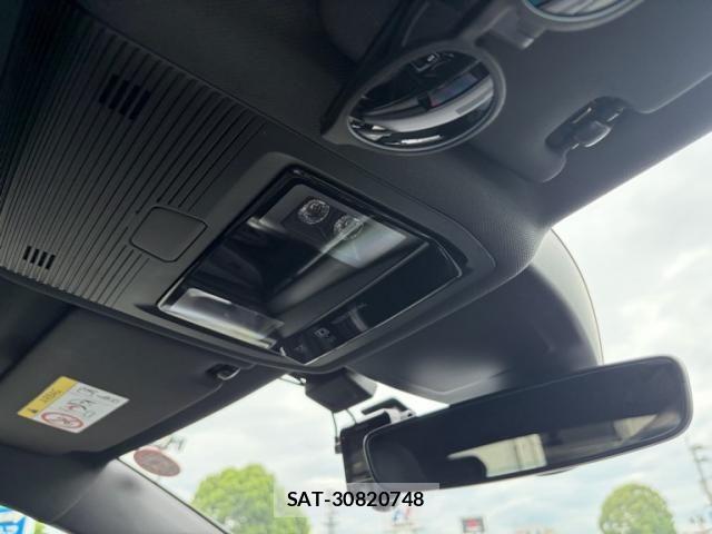 VolksWagen GOLF 2023-09 8746822-24