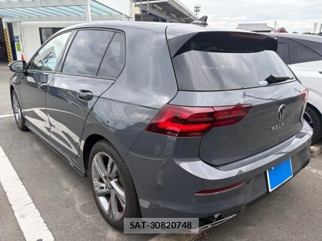 VolksWagen GOLF 2023-09 8746822-4