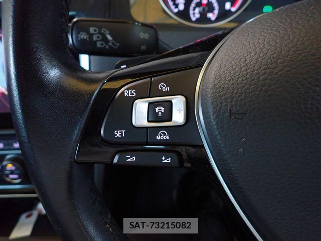 VolksWagen GOLF 2017-09 8746820-18