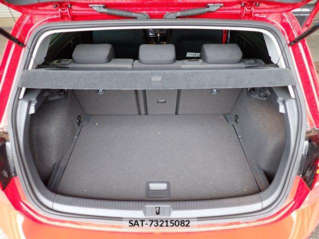 VolksWagen GOLF 2017-09 8746820-23