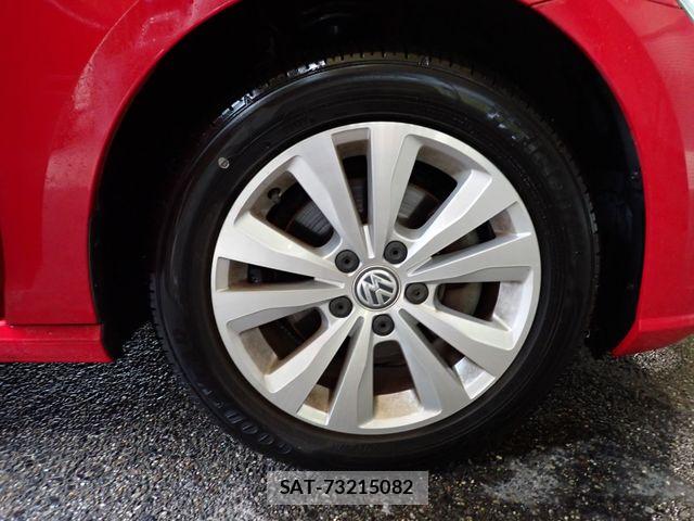VolksWagen GOLF 2017-09 8746820-26
