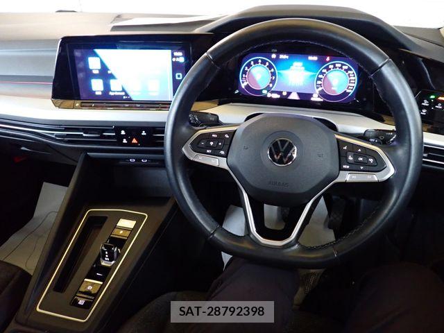 VolksWagen GOLF 2022-05 8746821-16