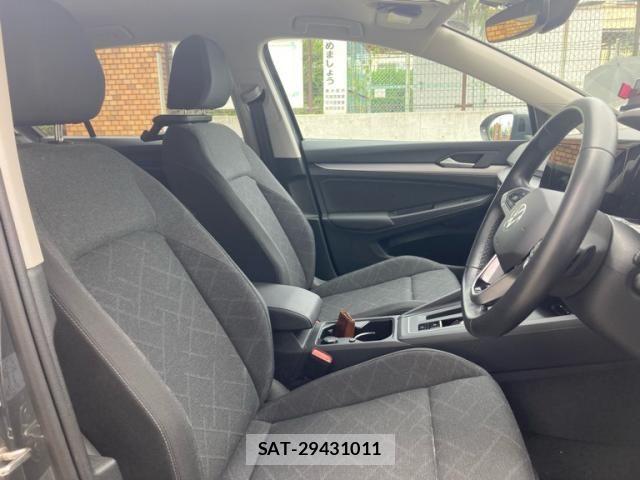 VolksWagen GOLF 2023-12 8832475-12