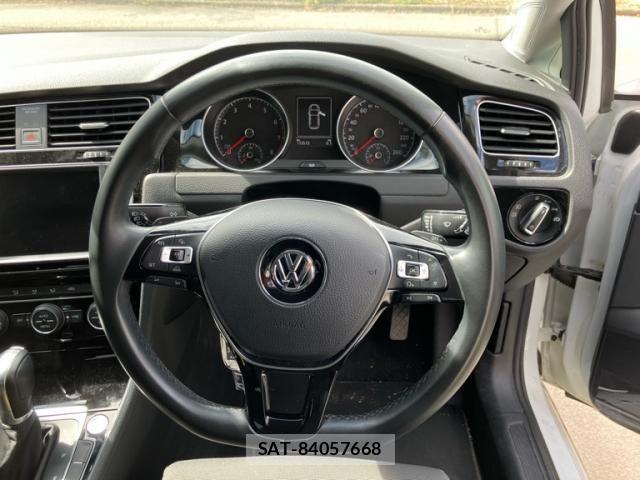 VolksWagen GOLF 2015-03 8832478-18