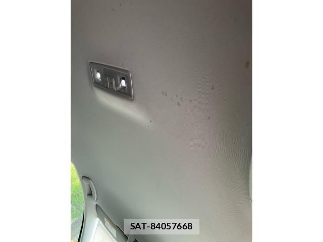 VolksWagen GOLF 2015-03 8832478-24