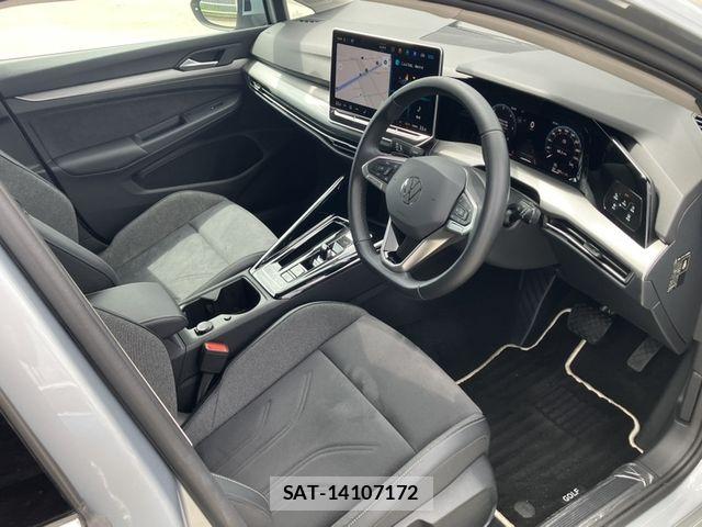 VolksWagen GOLF 2025-05 8832472-1