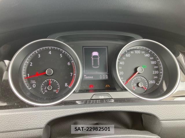 VolksWagen GOLF 2015-03 8832477-13