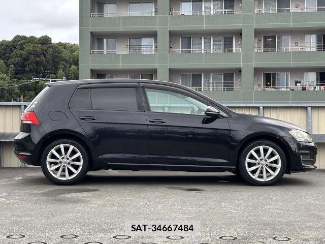 VolksWagen GOLF 2014-07 8851078-20