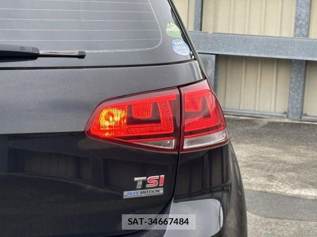 VolksWagen GOLF 2014-07 8851078-24
