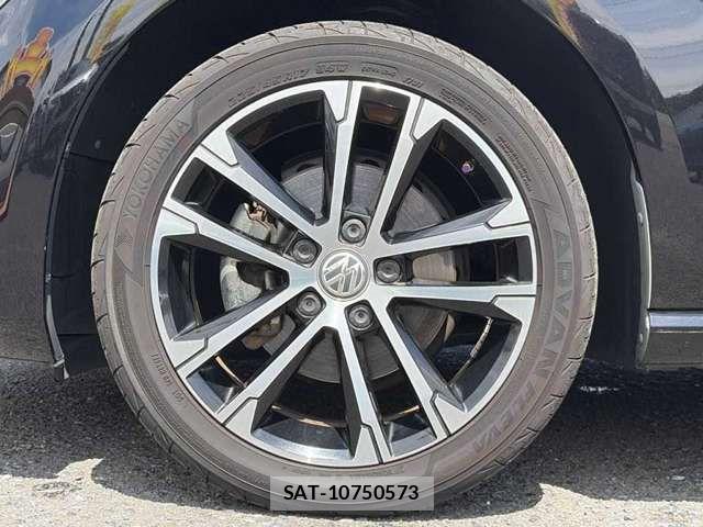 VolksWagen GOLF 2014-12 8851076-4