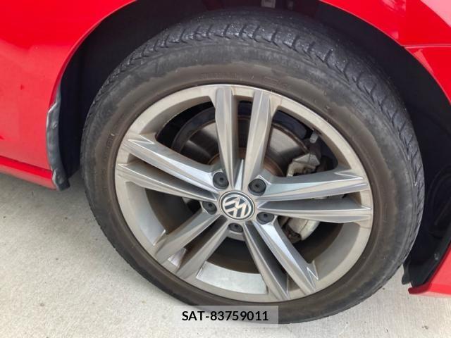 VolksWagen GOLF 2020-03 8851073-9