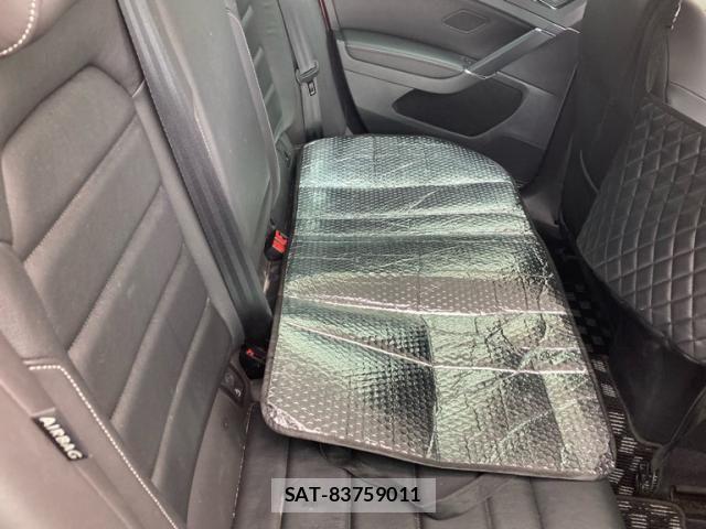 VolksWagen GOLF 2020-03 8851073-13