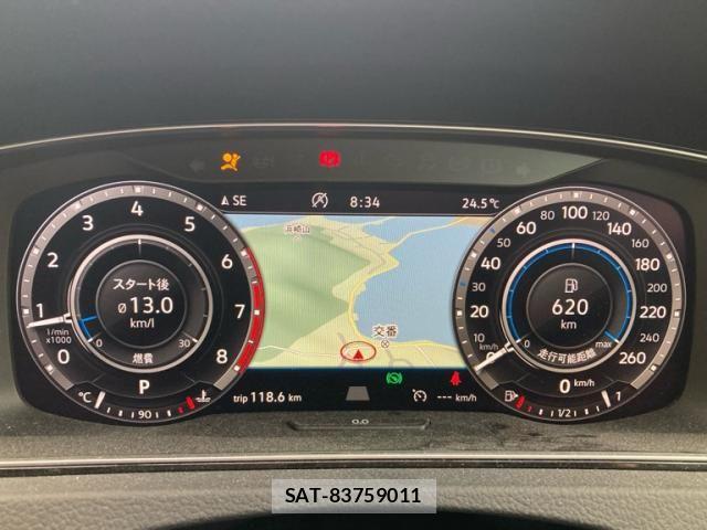 VolksWagen GOLF 2020-03 8851073-21