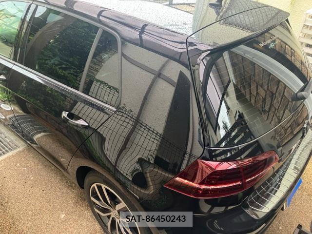 VolksWagen GOLF 2014-08 8851077-8