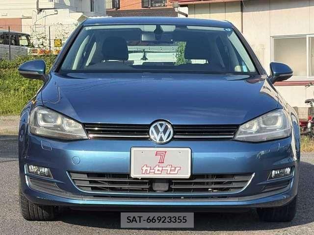 VolksWagen GOLF 2016-01 8851075-1