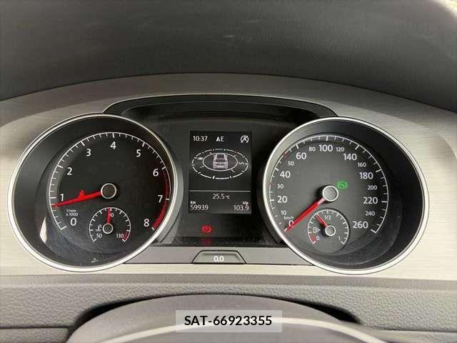 VolksWagen GOLF 2016-01 8851075-6