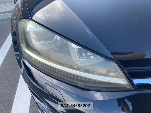 VolksWagen GOLF 2014-02 8851079-5