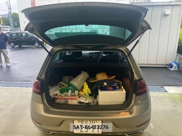 VolksWagen GOLF 2017-09 8872398-16