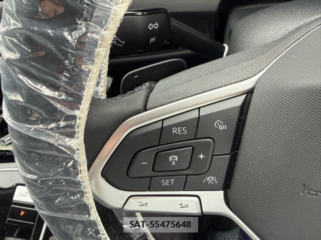 VolksWagen GOLF 2024-03 8882956-21