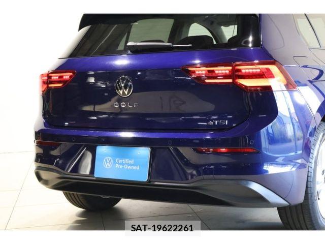VolksWagen GOLF 2022-02 8882957-16