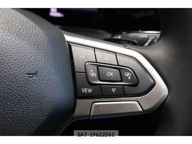 VolksWagen GOLF 2022-02 8882957-19