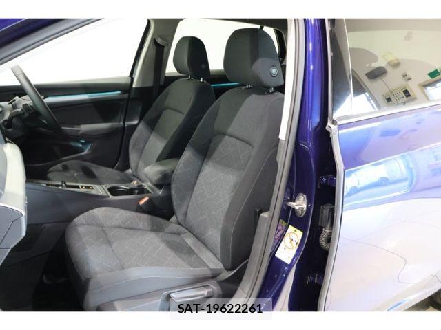 VolksWagen GOLF 2022-02 8882957-3