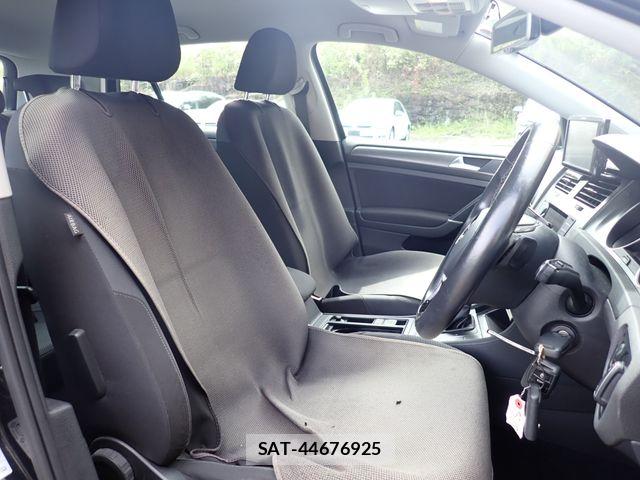 VolksWagen GOLF 2013-09 8882952-19