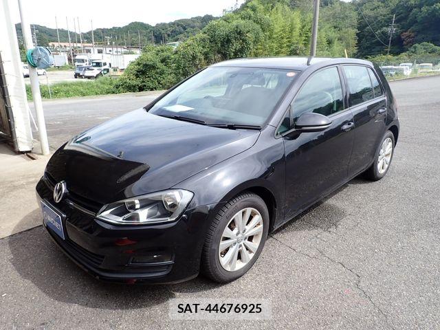 VolksWagen GOLF 2013-09 8882952-5