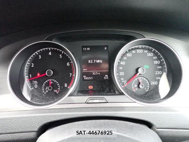 VolksWagen GOLF 2013-09 8882952-8