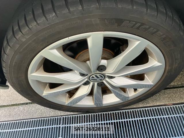 VolksWagen GOLF 2013-11 8882959-5