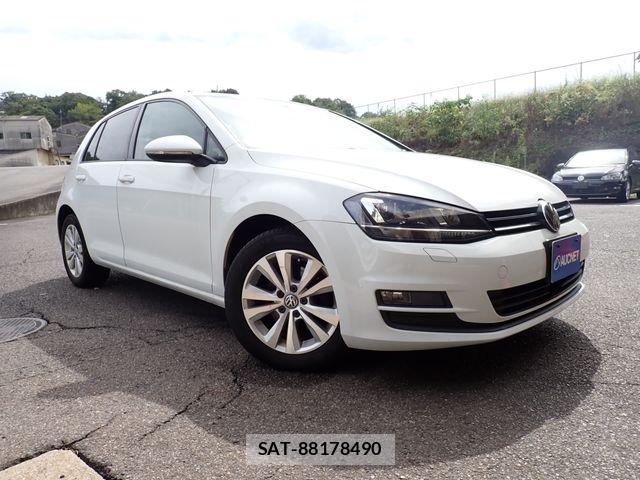 VolksWagen GOLF 2015-09 8882953-0