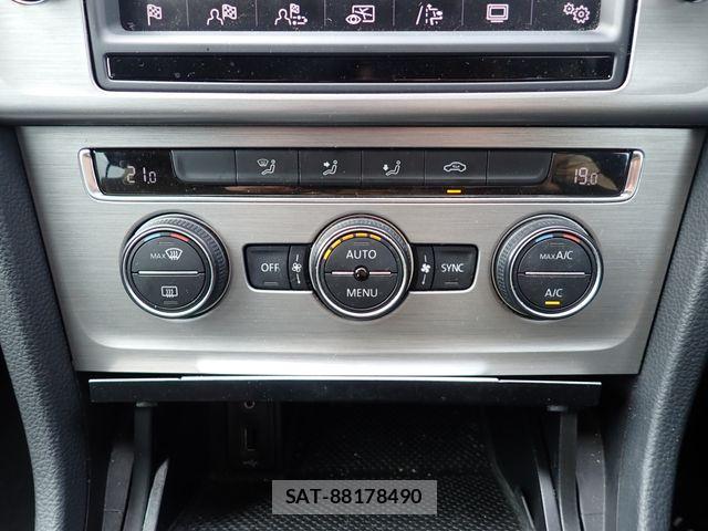 VolksWagen GOLF 2015-09 8882953-15