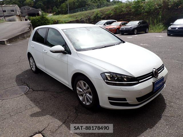 VolksWagen GOLF 2015-09 8882953-3