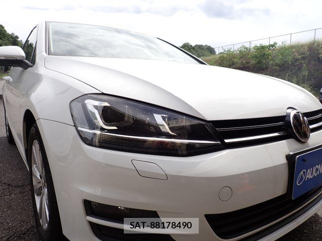 VolksWagen GOLF 2015-09 8882953-7