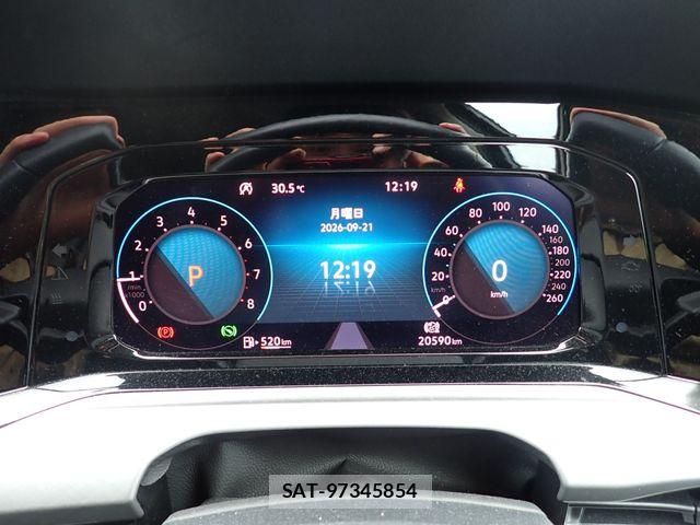 VolksWagen GOLF 2022-06 8882955-9