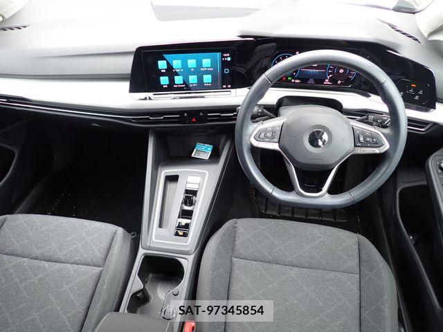 VolksWagen GOLF 2022-06 8882955-19