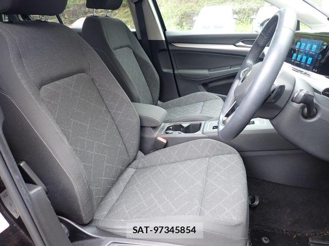 VolksWagen GOLF 2022-06 8882955-21