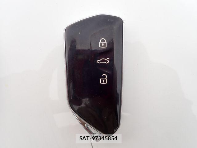 VolksWagen GOLF 2022-06 8882955-29