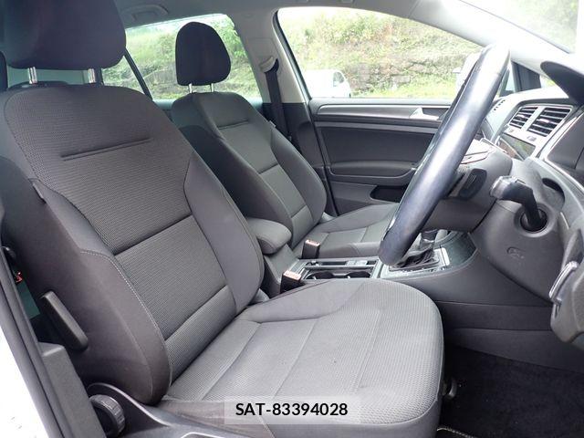 VolksWagen GOLF 2019-03 8882954-20