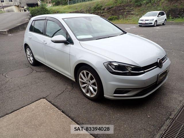 VolksWagen GOLF 2019-03 8882954-3