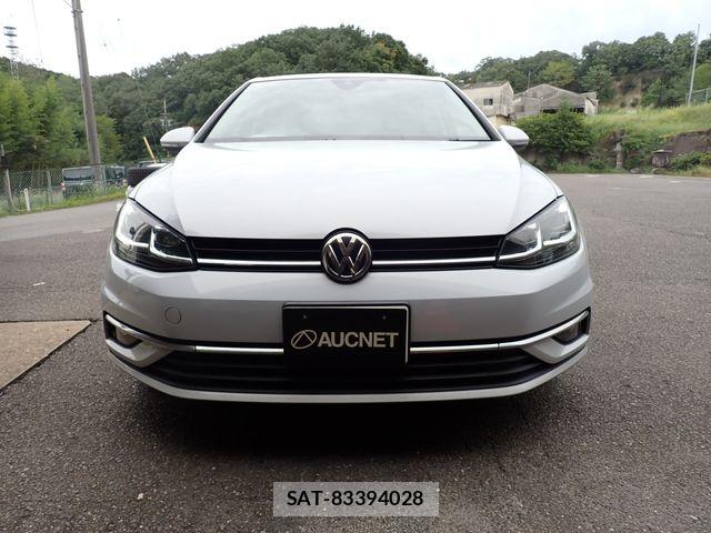VolksWagen GOLF 2019-03 8882954-4