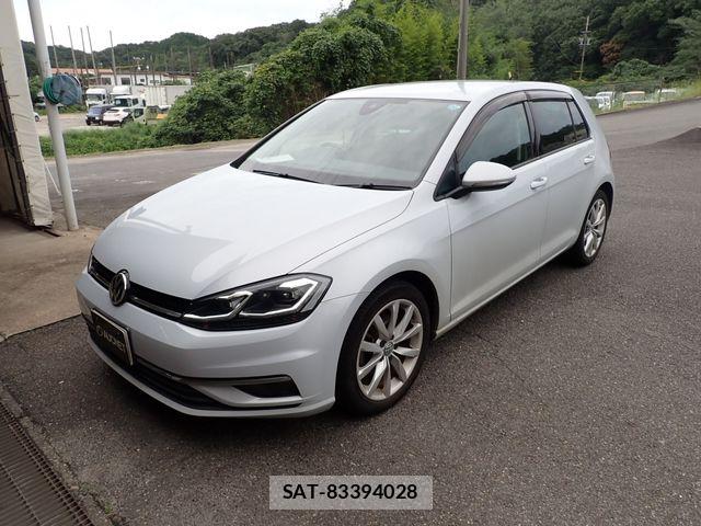VolksWagen GOLF 2019-03 8882954-5