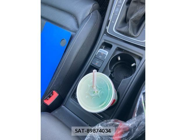 VolksWagen GOLF 2020-02 8882958-21