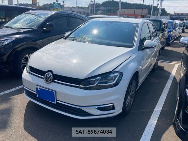 VolksWagen GOLF 2020-02 8882958-2