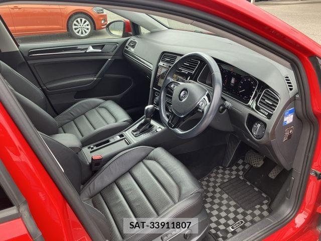 VolksWagen GOLF 2019-09 8884605-1