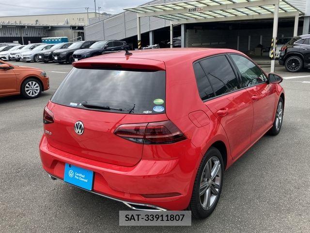 VolksWagen GOLF 2019-09 8884605-2