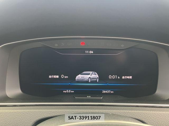 VolksWagen GOLF 2019-09 8884605-7