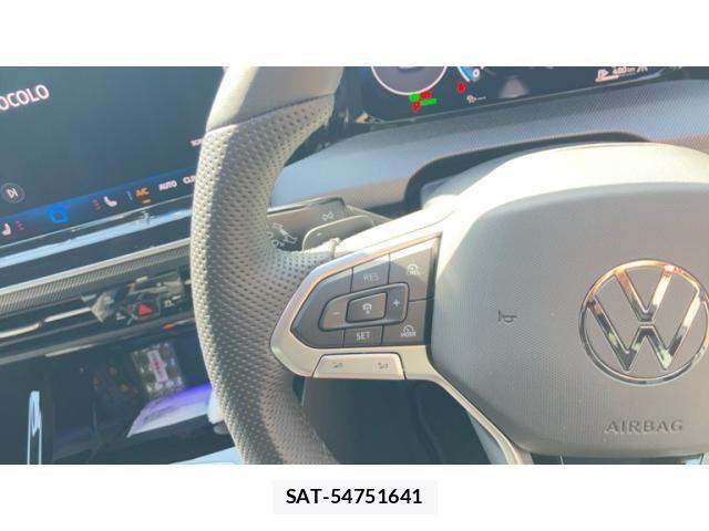 VolksWagen GOLF 2025-07 8884603-10